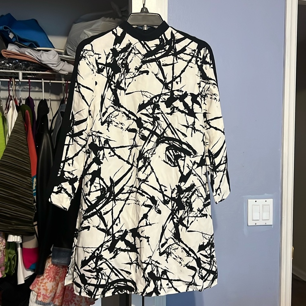 Isley printed mock neck dress size 0